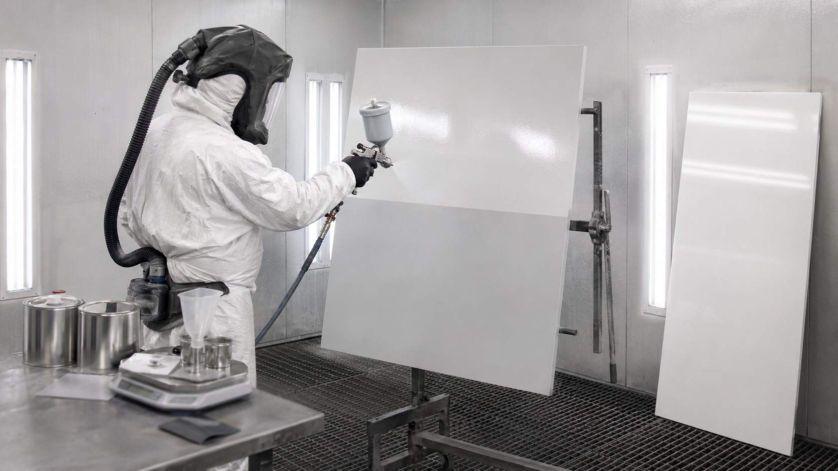 Como pintar e finalizar placa de espuma de PVC: um guia completo de tratamento de superf&iacute;cie